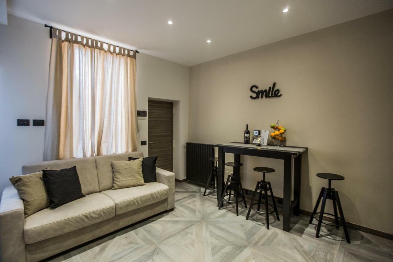 מילאנו Castle Apartment Near Duomo מראה חיצוני תמונה