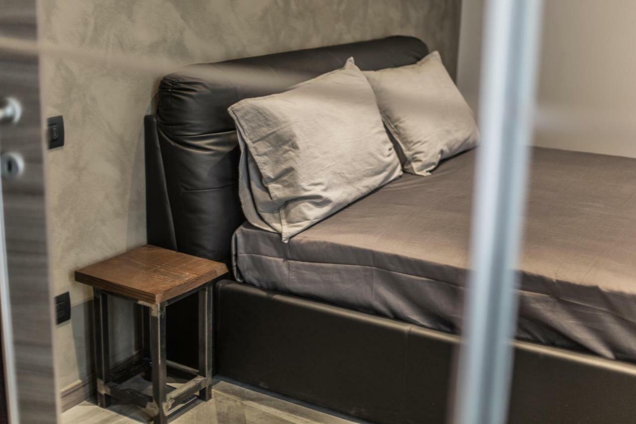 מילאנו Castle Apartment Near Duomo מראה חיצוני תמונה