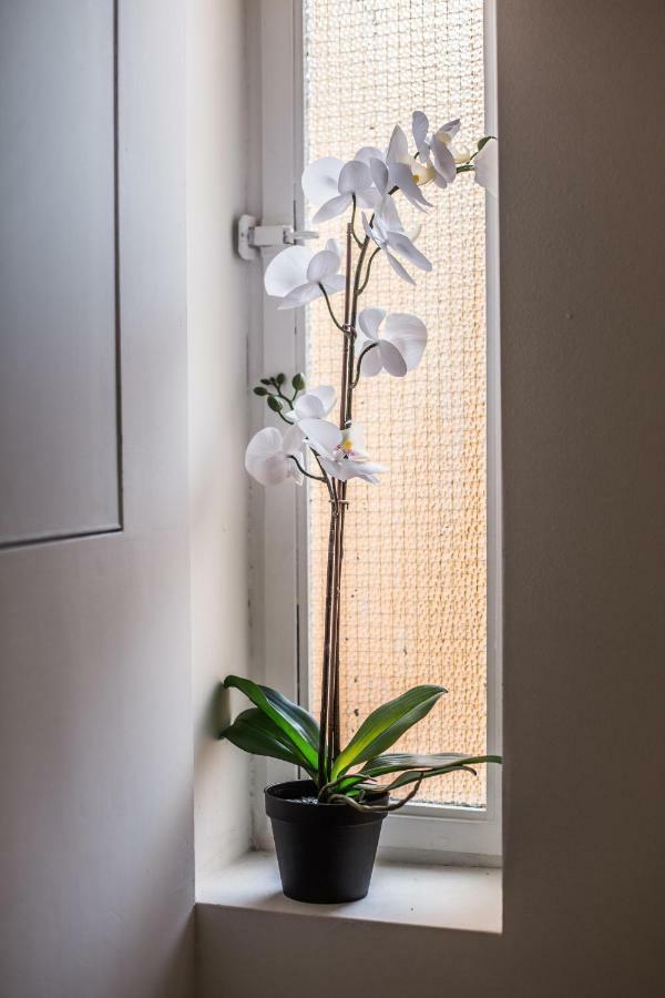 מילאנו Castle Apartment Near Duomo מראה חיצוני תמונה